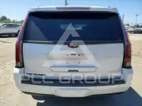 2017 Cadillac ESCALADE photo