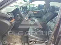 2017 Cadillac ESCALADE photo