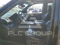 2017 Cadillac ESCALADE photo