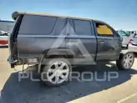 2017 Cadillac ESCALADE фото