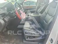 2017 Cadillac ESCALADE фото