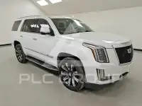 2017 Cadillac ESCALADE photo