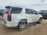 2017 Cadillac ESCALADE фото