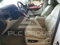 2017 Cadillac ESCALADE фото