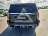 2017 Cadillac ESCALADE photo