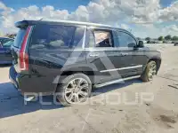 2017 Cadillac ESCALADE photo