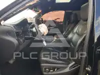 2017 Cadillac ESCALADE фото