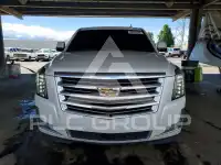 2017 Cadillac ESCALADE photo