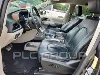 2017 Chrysler PACIFICA photo