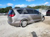 2017 Chrysler PACIFICA фото