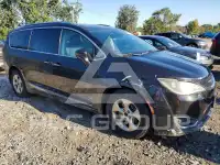 2017 Chrysler PACIFICA photo