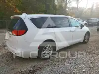 2017 Chrysler PACIFICA photo