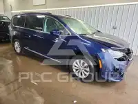 2017 Chrysler PACIFICA фото