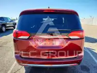 2017 Chrysler PACIFICA photo