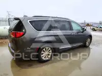 2017 Chrysler PACIFICA фото