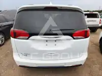 2017 Chrysler PACIFICA фото