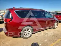 2017 Chrysler PACIFICA фото