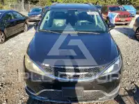 2017 Chrysler PACIFICA photo