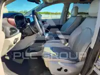 2017 Chrysler PACIFICA photo
