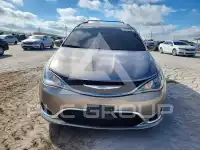 2017 Chrysler PACIFICA фото