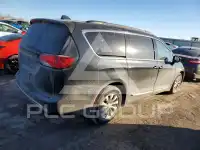 2017 Chrysler PACIFICA фото