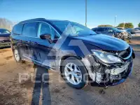 2017 Chrysler PACIFICA фото