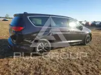 2017 Chrysler PACIFICA фото