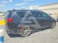 2017 Chrysler PACIFICA фото