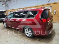 2017 Chrysler PACIFICA фото