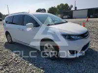 2017 Chrysler PACIFICA фото