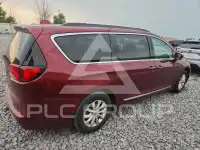 2017 Chrysler PACIFICA photo