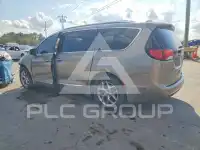 2017 Chrysler PACIFICA фото