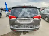 2017 Chrysler PACIFICA фото