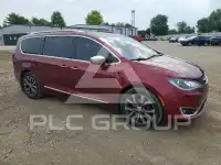 2017 Chrysler PACIFICA photo