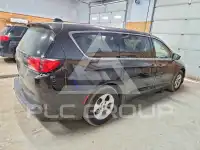 2017 Chrysler PACIFICA фото