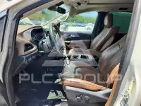 2017 Chrysler PACIFICA фото