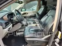 2017 Chrysler PACIFICA photo