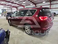 2017 Chrysler PACIFICA фото