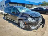 2017 Chrysler PACIFICA фото