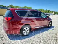2017 Chrysler PACIFICA фото