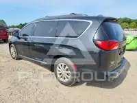 2017 Chrysler PACIFICA фото