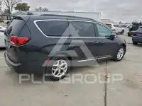 2017 Chrysler PACIFICA фото