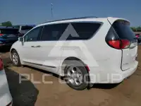 2017 Chrysler PACIFICA фото