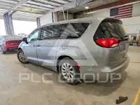 2017 Chrysler PACIFICA фото
