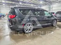 2017 Chrysler PACIFICA фото