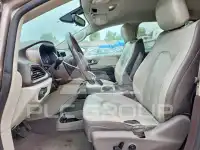 2017 Chrysler PACIFICA photo