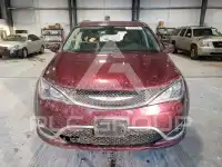 2017 Chrysler PACIFICA фото