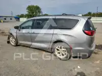 2017 Chrysler PACIFICA photo