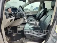 2017 Chrysler PACIFICA photo