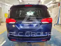 2017 Chrysler PACIFICA photo